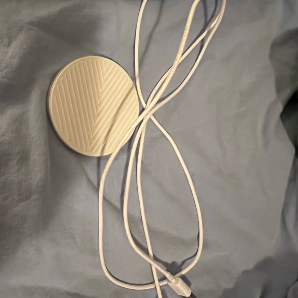 Fast charger - Picture 2 of 3